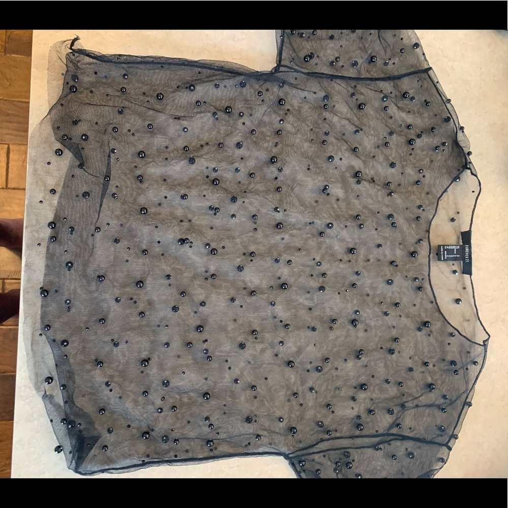Sheer short sleeve top with beads